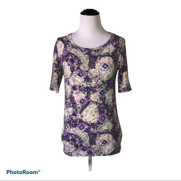 🎀 3/$20 Lularoe‎ women’s XXS Disney Princess Gigi tee - Picture 1 of 7